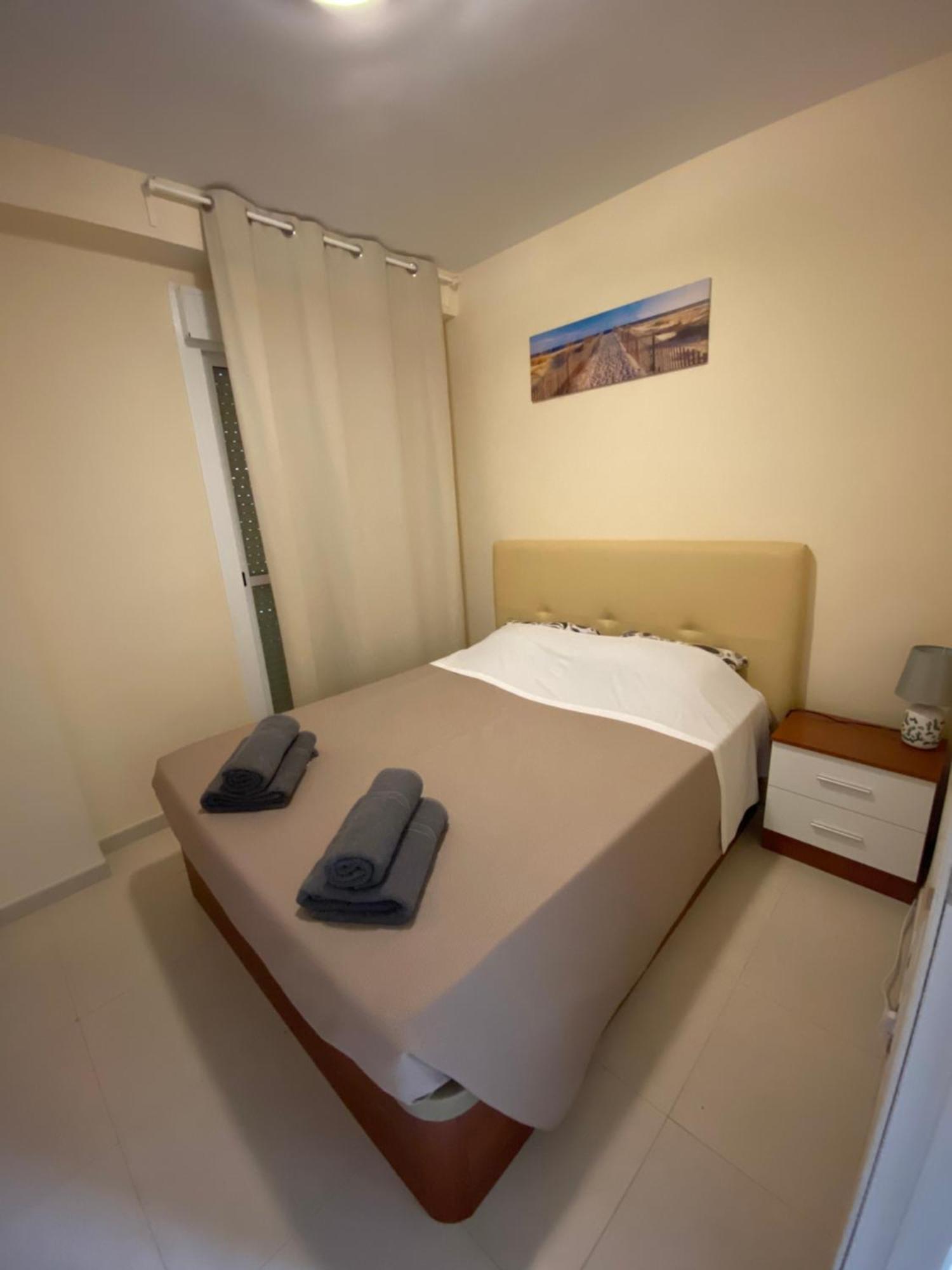 Ola Laguna Beach Vera Playa Екстериор снимка